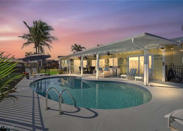 Property at 3607 Rita Ln, St. James City, FL 33956, 2 beds, 2 baths