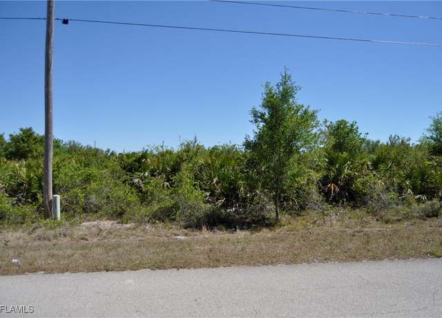 Property at 329 Paulcrest Ave, Lehigh Acres, FL 33974