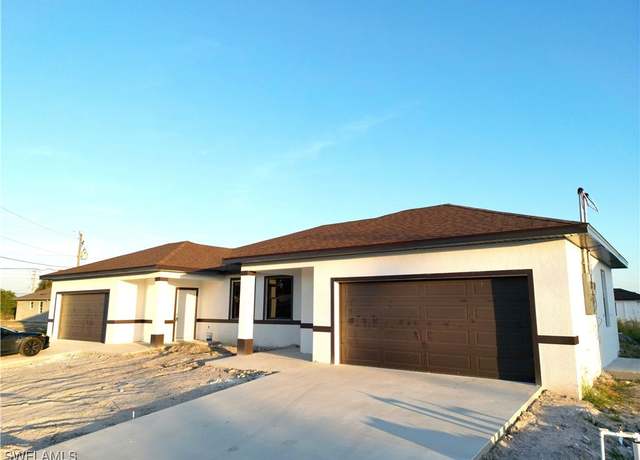 Property at 2407 Milton Ave S, Lehigh Acres, FL 33973, 6 beds, 4 baths
