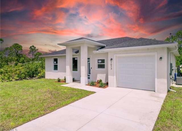 Property at 1073 Barnett St E, Lehigh Acres, FL 33974, 3 beds, 2 baths