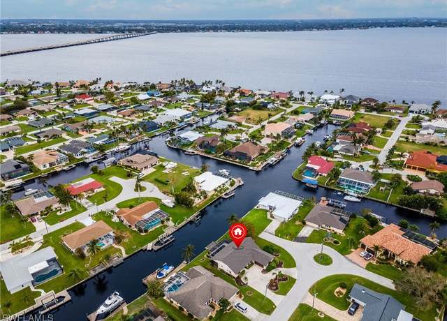 Property at 2523 SE 24th Pl, Cape Coral, FL 33904, 3 beds, 2 baths