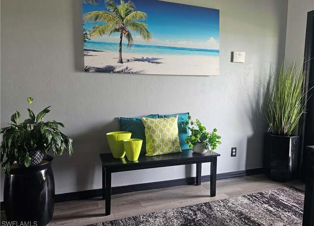 Property at 625 El Dorado Blvd N, Cape Coral, FL 33993, 3 beds, 2 baths