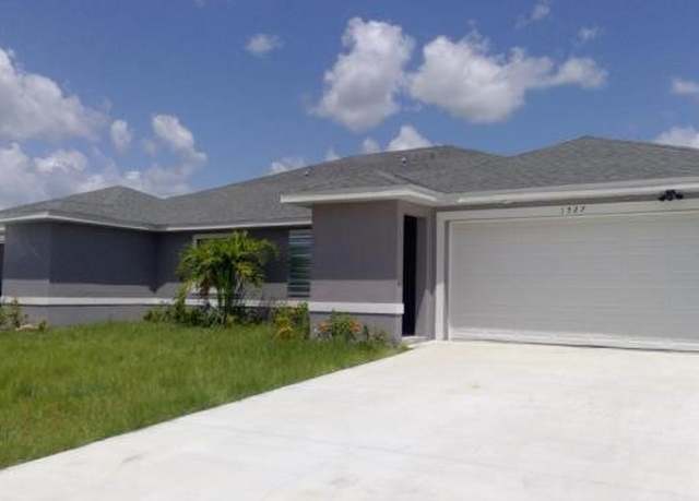 Property at 1527 Haviland Ave S, Lehigh Acres, FL 33973, 4 beds, 4 baths