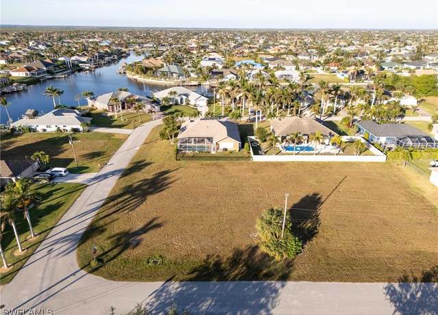 Property at 5308 SW 17th Pl, Cape Coral, FL 33914