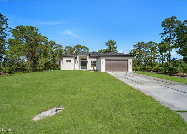 Property at 1517 Washington Ave, Lehigh Acres, FL 33972, 4 beds, 2 baths