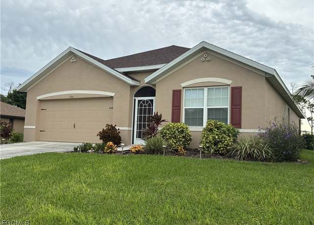 Property at 2301 SW 38th Ter, Cape Coral, FL 33914, 4 beds, 2 baths