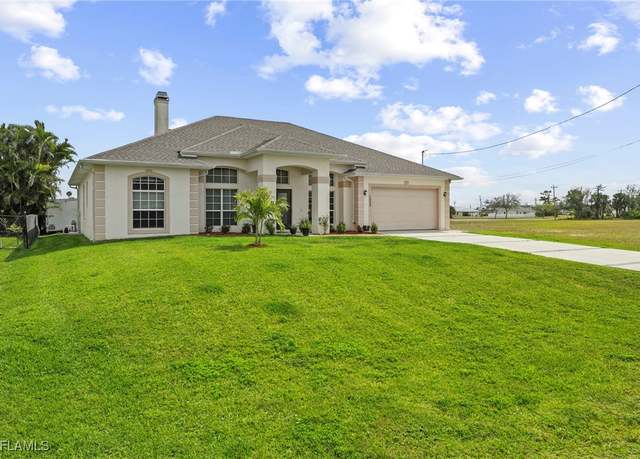 Property at 1333 SW 8th Pl, Cape Coral, FL 33991, 4 beds, 3 baths