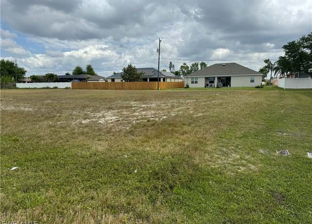 Property at 4125 SW 15th Ave, Cape Coral, FL 33914