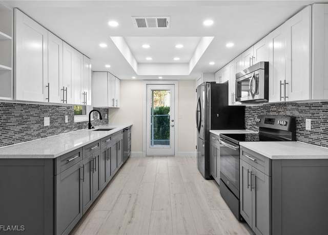 Property at 13456 Marquette Blvd, Fort Myers, FL 33905, 3 beds, 2 baths