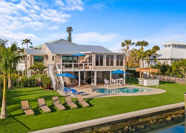 Property at 205 Bayview Ave, Fort Myers Beach, FL 33931, 3 beds, 3 baths