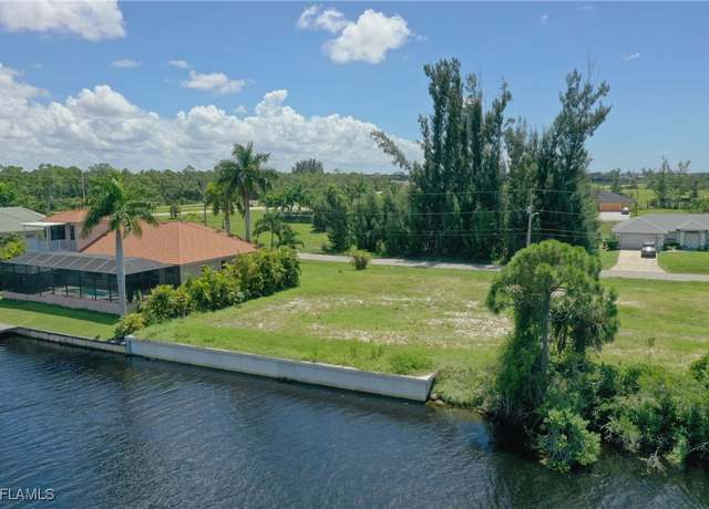 Property at 3217 NW 21st Ter, Cape Coral, FL 33993