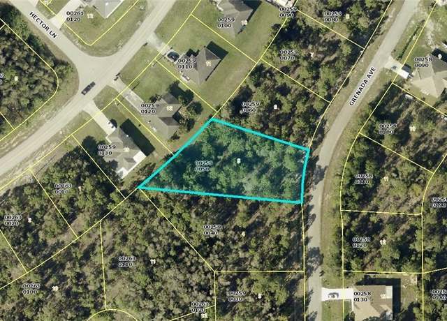 Property at 840 Grenada Ave, Lehigh Acres, FL 33974