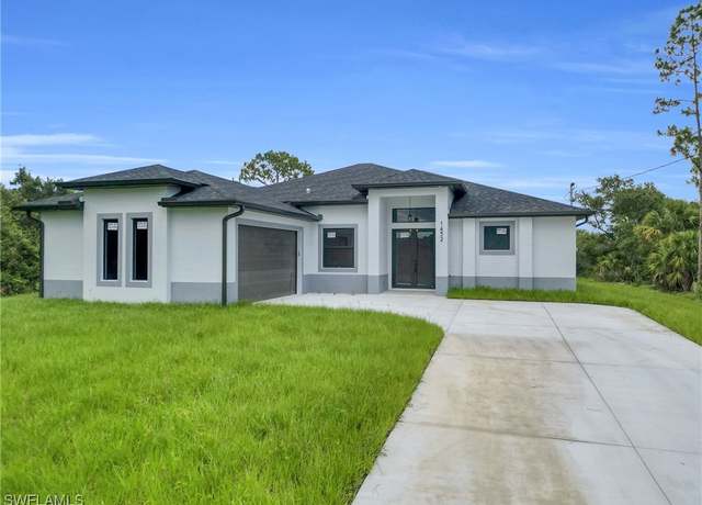 Property at 1432 Euclid Ave, Lehigh Acres, FL 33972, 4 beds, 3 baths