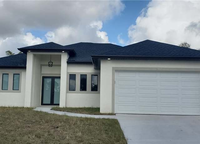 Property at 2902 24th St W, Lehigh Acres, FL 33971, 3 beds, 3 baths