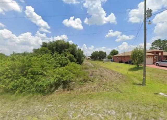 Property at 635 Tomasello Ave, Lehigh Acres, FL 33974