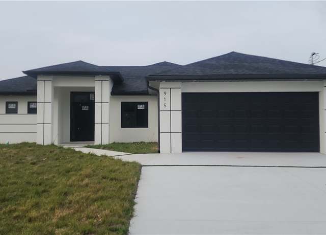 Property at 1215 Bayou St, Lehigh Acres, FL 33974, 3 beds, 2 baths