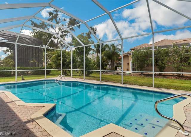 Property at 20 Catalpa Ct, Fort Myers, FL 33919, 4 beds, 3.5 baths
