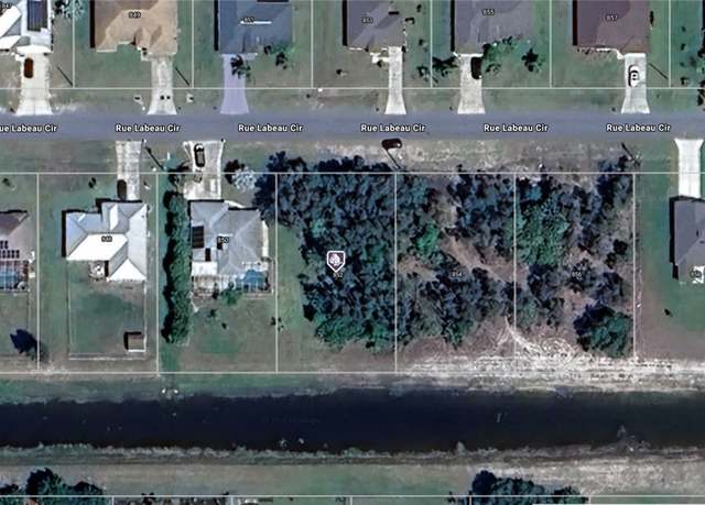 Property at 852 Rue Labeau Cir, Fort Myers, FL 33913