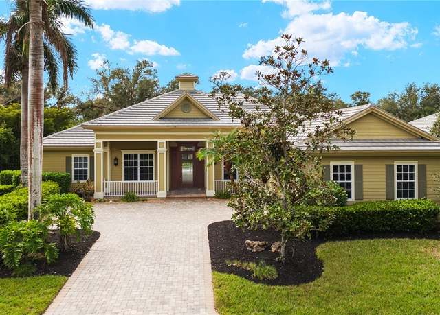 Property at 13010 River Bluff Ct, Fort Myers, FL 33905, 3 beds, 3.5 baths