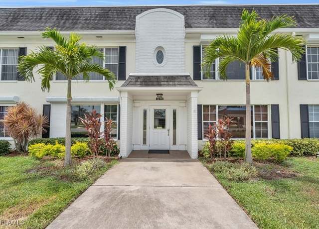 Property at 1376 S Brandywine Cir #4, Fort Myers, FL 33919, 2 beds, 2 baths