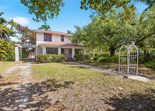 Property at 1421 Steele St, Fort Myers, FL 33901, 4 beds, 2.5 baths