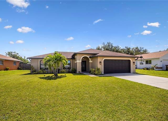 Property at 1231 SE 2nd Pl, Cape Coral, FL 33990, 3 beds, 2 baths