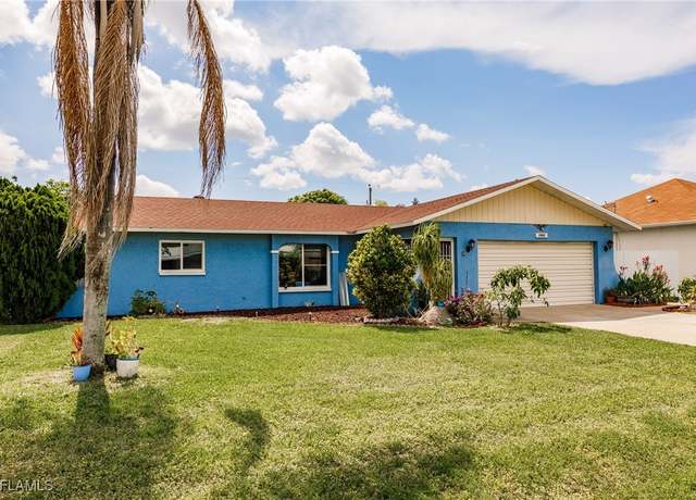 Property at 1902 SE 15th Pl, Cape Coral, FL 33990, 3 beds, 2 baths