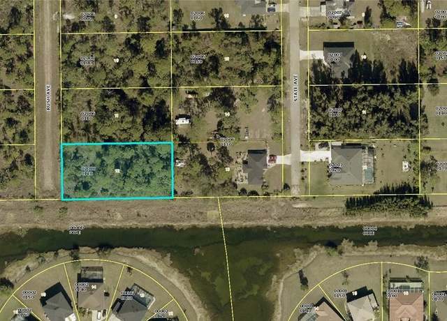 Property at 800 Rush Ave, Lehigh Acres, FL 33972