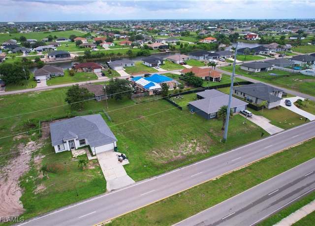 Property at 1009 Tropicana Pkwy W, Cape Coral, FL 33993