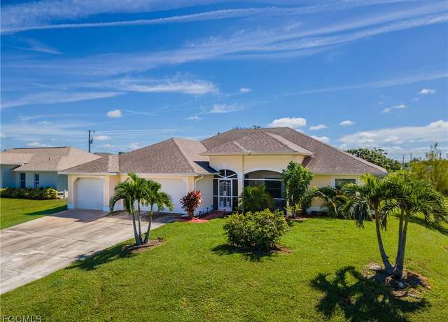 Property at 1201 NE 6th Pl, Cape Coral, FL 33909, 4 beds, 2 baths