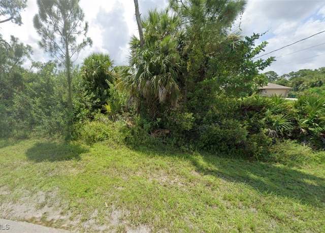 Property at 1381 9th St SW, Naples, FL 34117