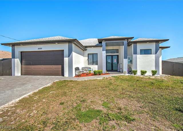 Property at 2025 NE 5th Ave, Cape Coral, FL 33909, 4 beds, 2.5 baths