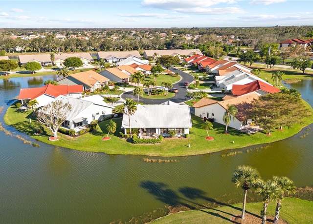 Property at 12820 Dornoch Ct, Fort Myers, FL 33912, 3 beds, 2 baths
