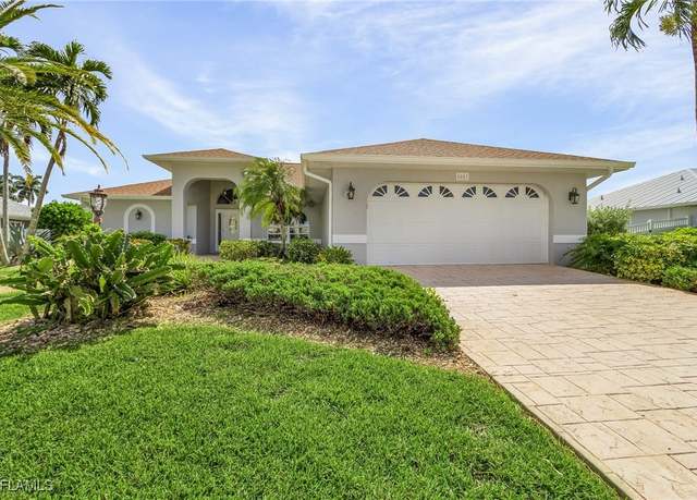 Property at 5503 SW 14th Pl, Cape Coral, FL 33914, 4 beds, 2.5 baths