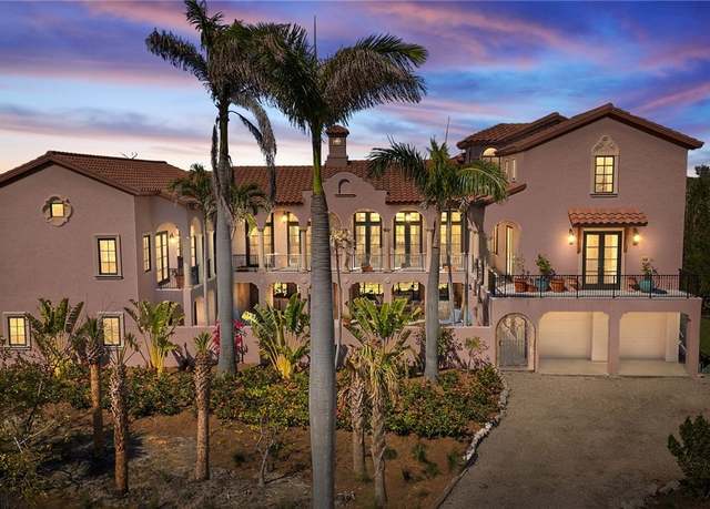 Property at 4972 Joewood Dr, Sanibel, FL 33957, 4 beds, 3.5 baths