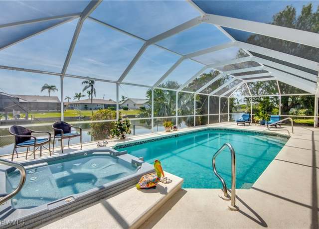 Property at 39 SE 20th Ct, Cape Coral, FL 33990, 3 beds, 2 baths