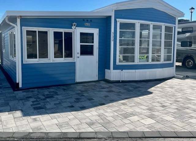 Property at 11681 Dawn Cowrie Dr, Fort Myers, FL 33908, 1 bed, 1.5 baths