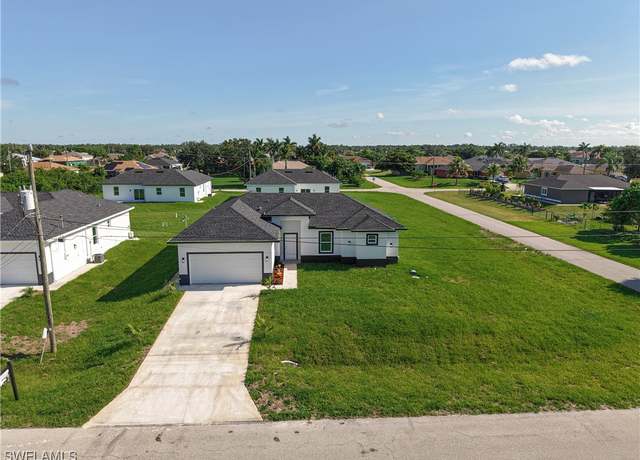 Property at 5001 Bywood St, Lehigh Acres, FL 33971, 4 beds, 2 baths