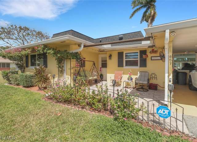 Property at 857 Pangola Dr, North Fort Myers, FL 33903, 2 beds, 2 baths