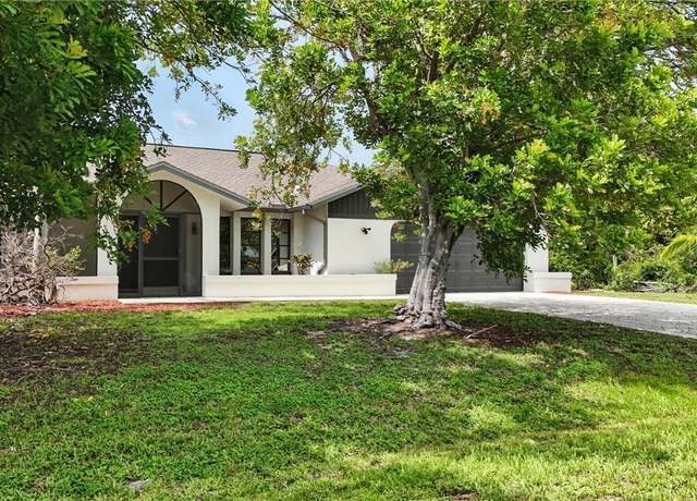 Property at 9041 Tangelo Blvd, Fort Myers, FL 33967, 3 beds, 2 baths