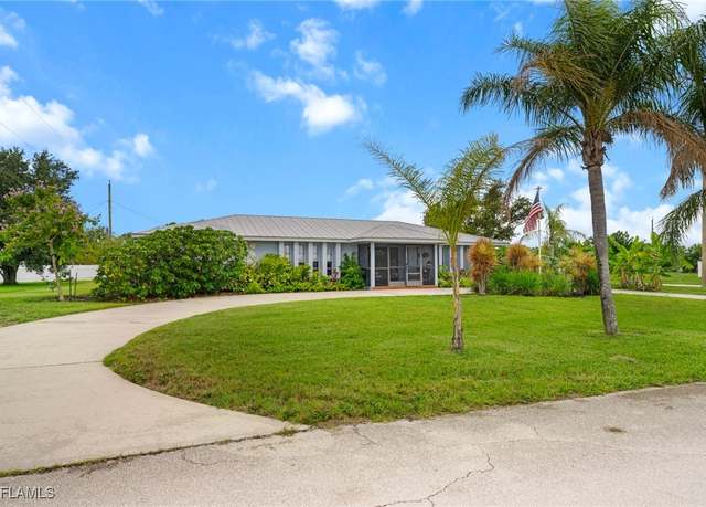 Property at 5205 York Ct, Cape Coral, FL 33904, 4 beds, 3 baths