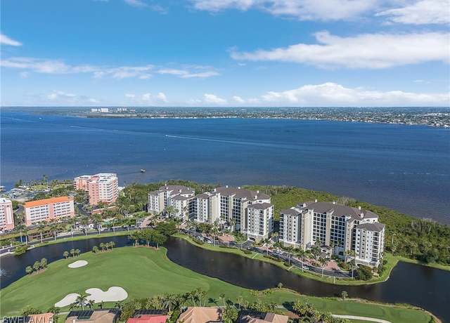 Property at 11620 Court Of Palms #501, Fort Myers, FL 33908, 2 beds, 2.5 baths