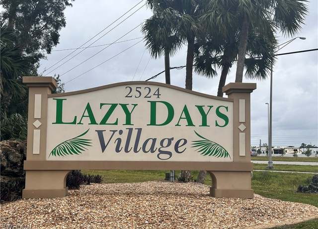 Property at 750 Park Ave, North Fort Myers, FL 33917, 2 beds, 2 baths