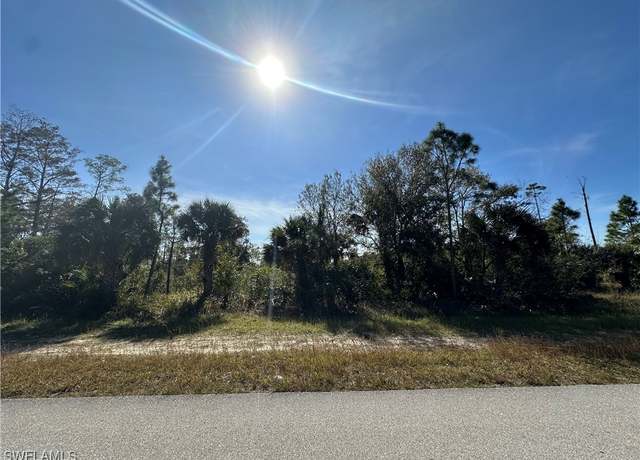 Property at 497 Greenbriar Blvd, Lehigh Acres, FL 33972