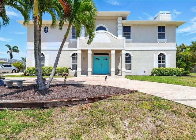 Property at 1931 SW 17th Pl, Cape Coral, FL 33991, 4 beds, 2.5 baths