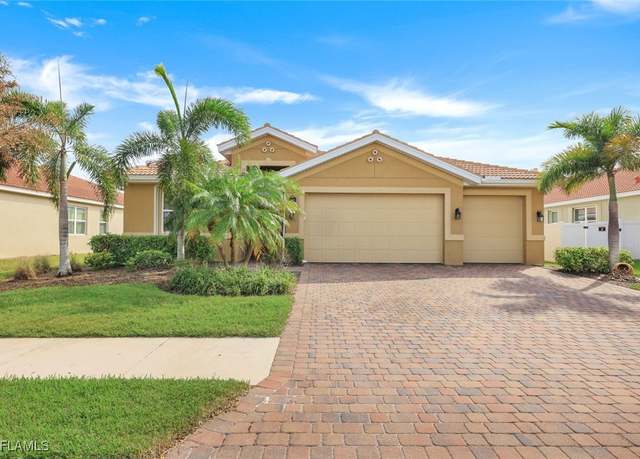 Property at 2971 Sunset Pointe Cir, Cape Coral, FL 33914, 3 beds, 2 baths