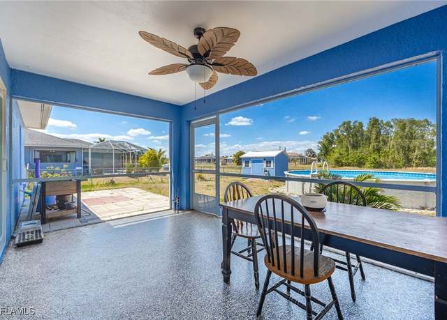 Property at 217 Manatee St, Fort Myers, FL 33913, 3 beds, 2 baths