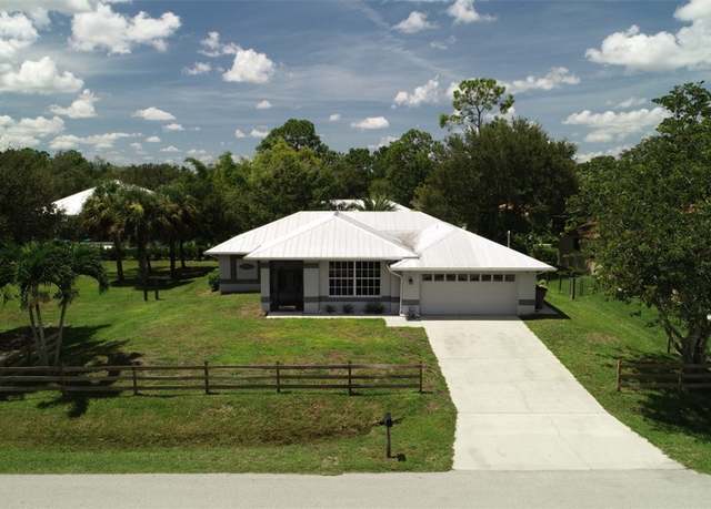 Property at 2400 Leavitt Rd, Alva, FL 33920, 3 beds, 2 baths