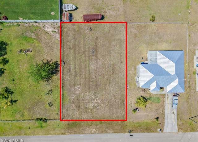Property at 909 Adeline Ave, Lehigh Acres, FL 33971