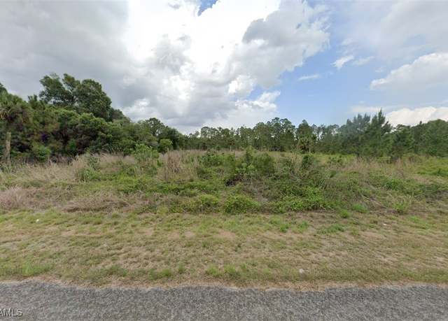 Property at 814 Fitch Ave, Lehigh Acres, FL 33972